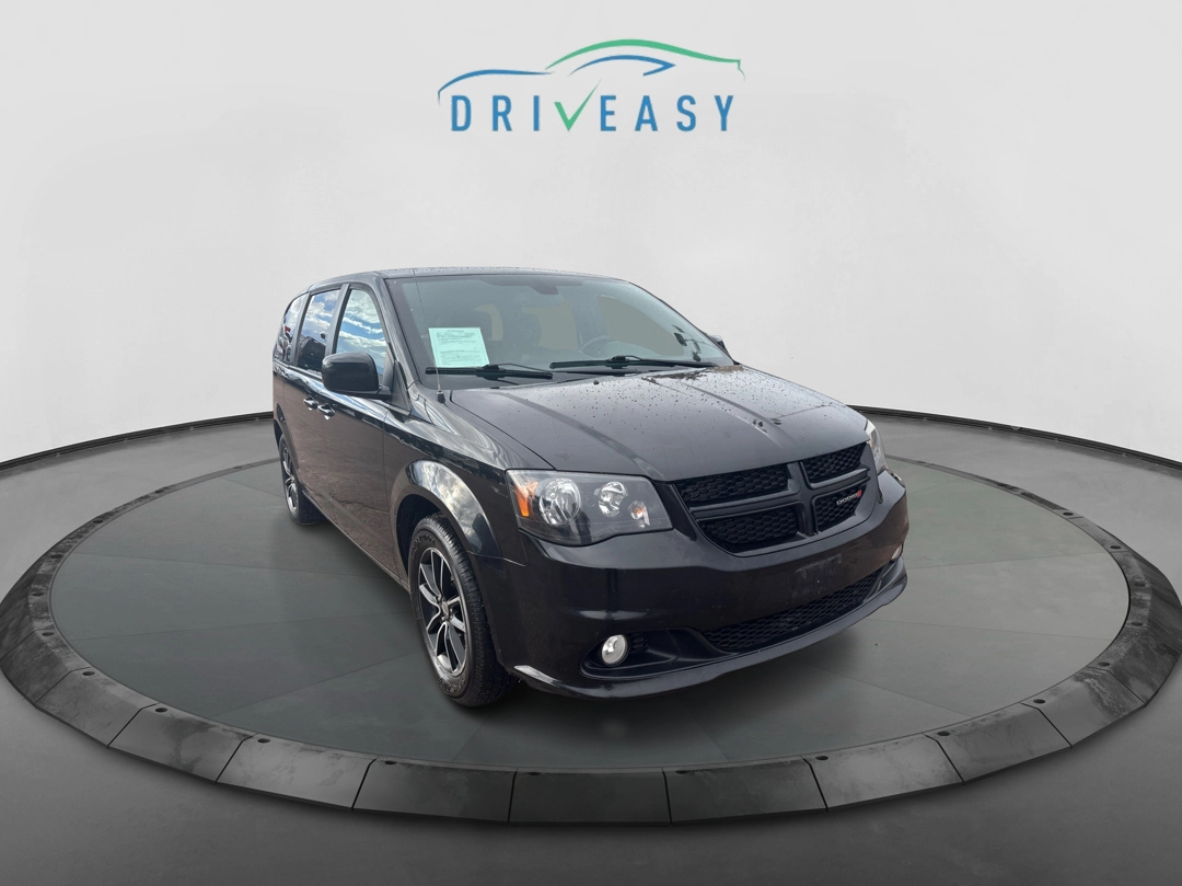 2019 Dodge Grand Caravan GT photo 2