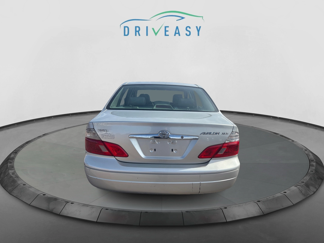 2004 Toyota Avalon XL photo 3