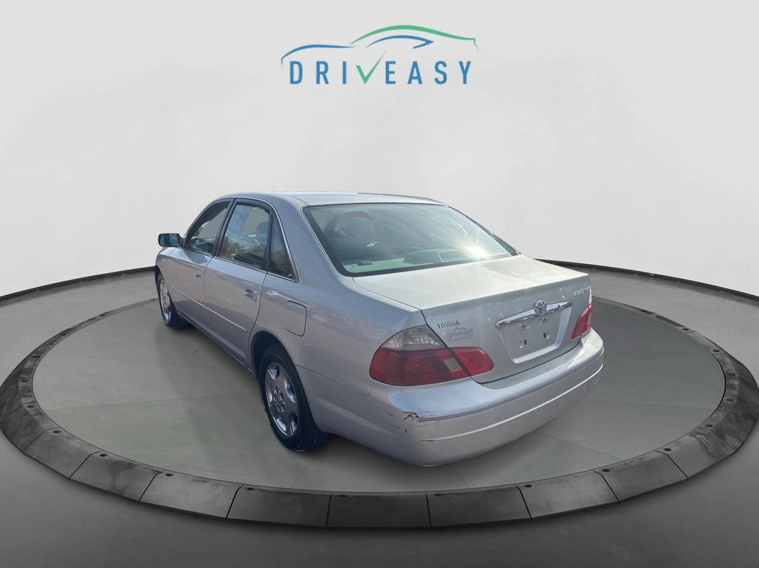 2004 Toyota Avalon XL photo 4