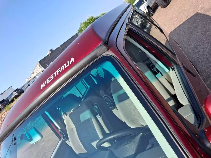 2001 Volkswagen Eurovan - WV2NB47051H105697 - Image #7